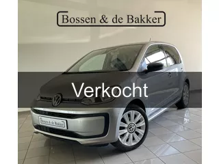 Volkswagen Up! 1.0 BMT up! BEATS |Parkeercamera|Afneembare Trekhaak|Climate Control|Cruise Control|Navigatie